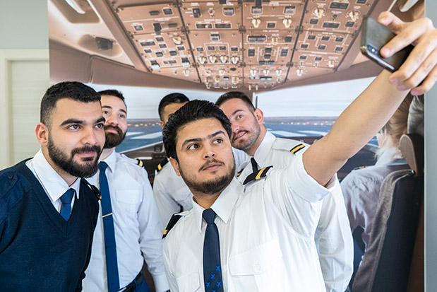 Πιλότοι Made in Greece-3