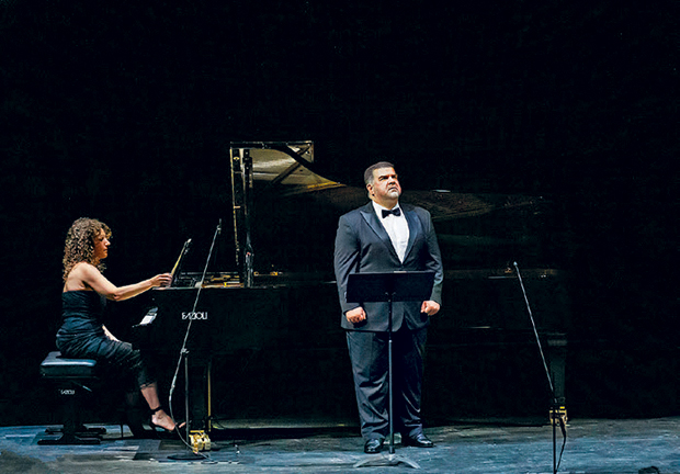 Η μυσταγωγική δύναμη του Δημήτρη Πλατανιά στην Εθνική Λυρική Σκηνή-1