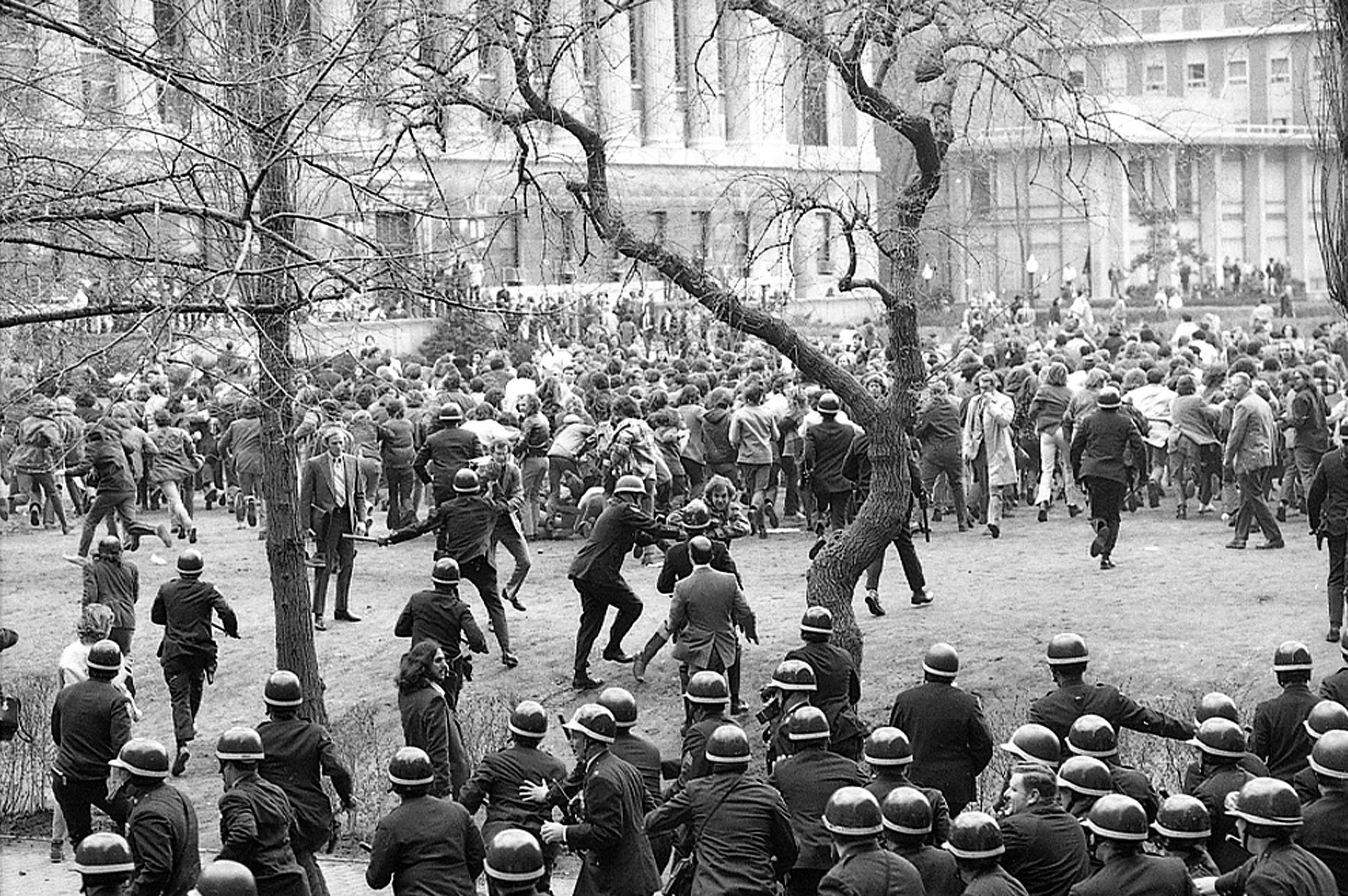 Flashback στην 25η Απριλίου-2