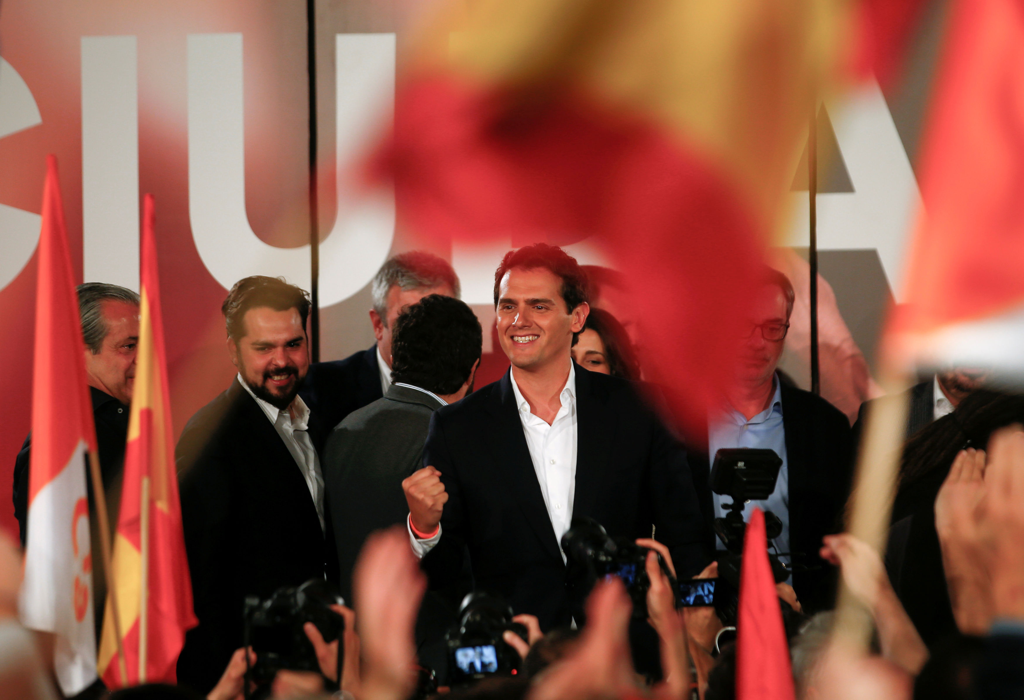 Ισπανία-εκλογές: Νίκη των Σοσιαλιστών – Το παζλ του σχηματισμού κυβέρνησης και ο ρόλος της Καταλωνίας-5