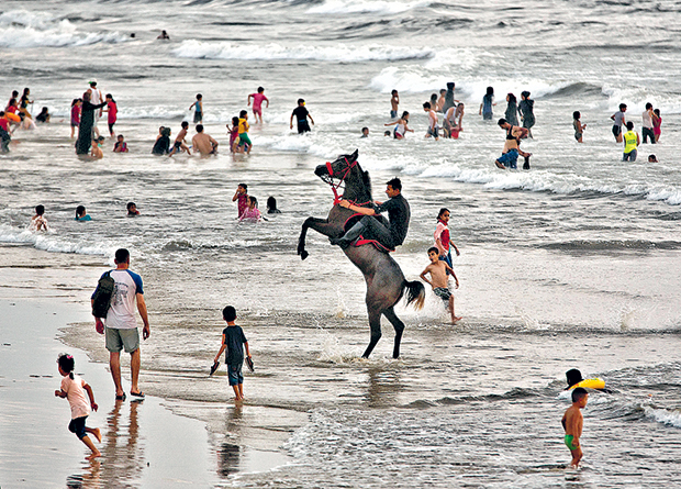 Athens Photo World: «Παράθυρα» στον κόσμο-1