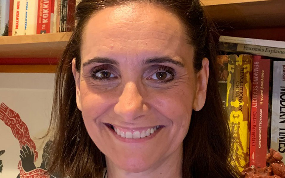 Δέκα υποψήφιοι με πλούσια βιογραφικά-8