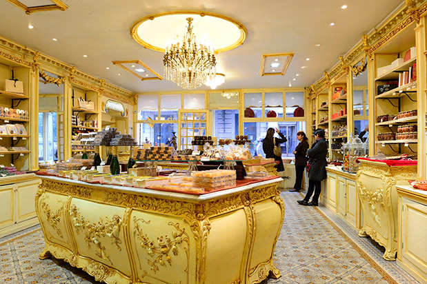 Nίκαια: «Χρυσή» Κυανή Ακτή-6