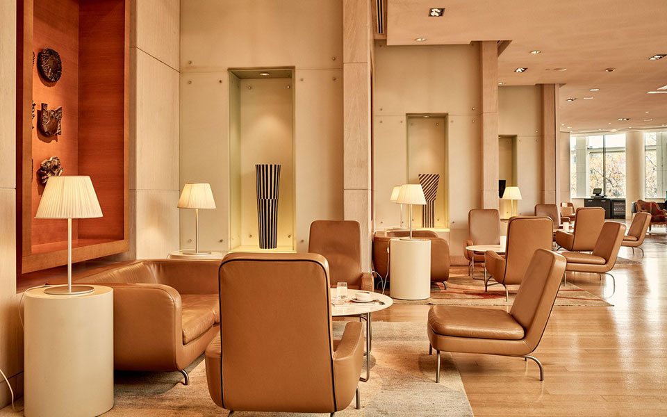 Ένας αιώνας Hilton-1