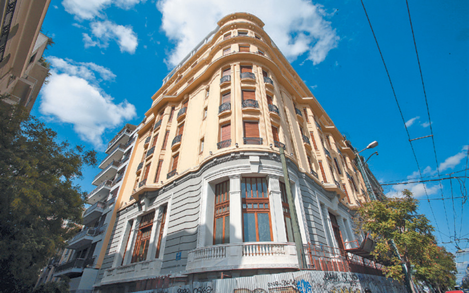 Εξαγγελίες μπούμερανγκ στο ΥΠΠΟ-1