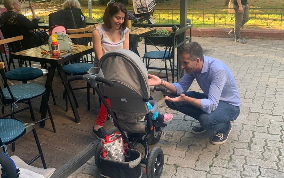 Στη Φωκίωνος Νέγρη ο Κώστας Μπακογιάννης : «Η Αθήνα μας χρειάζεται όλους»-3