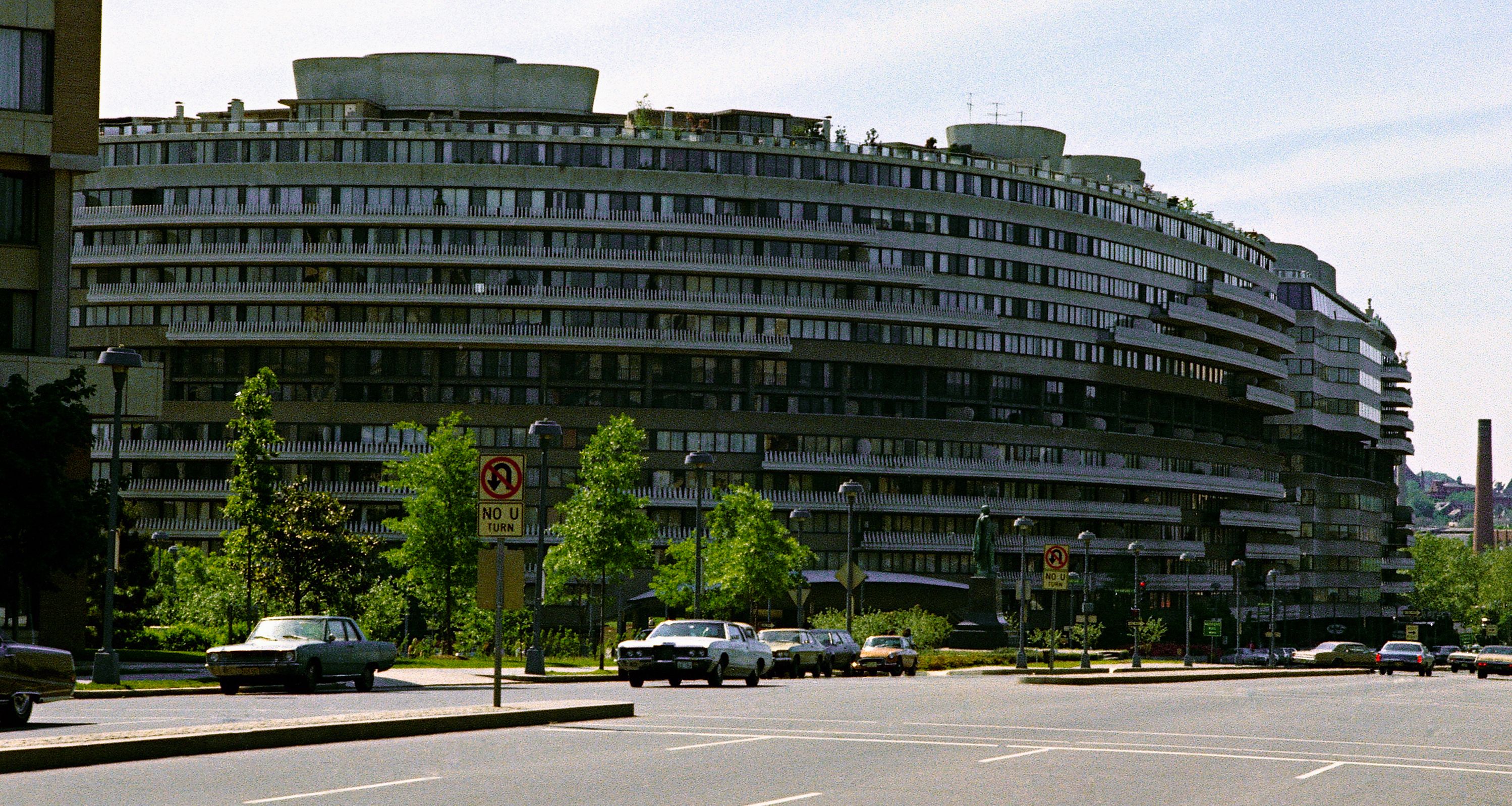 Εναρξη του σκανδάλου Ουότεργκεϊτ-1