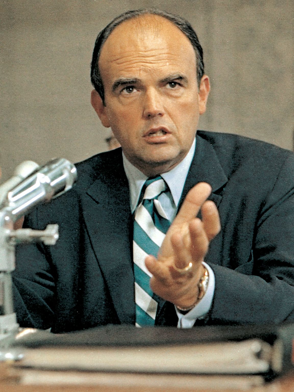 Εναρξη του σκανδάλου Ουότεργκεϊτ-3