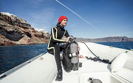 H IWC στον αγώνα για τη διάσωση των ωκεανών με τους Cousteau Divers-3