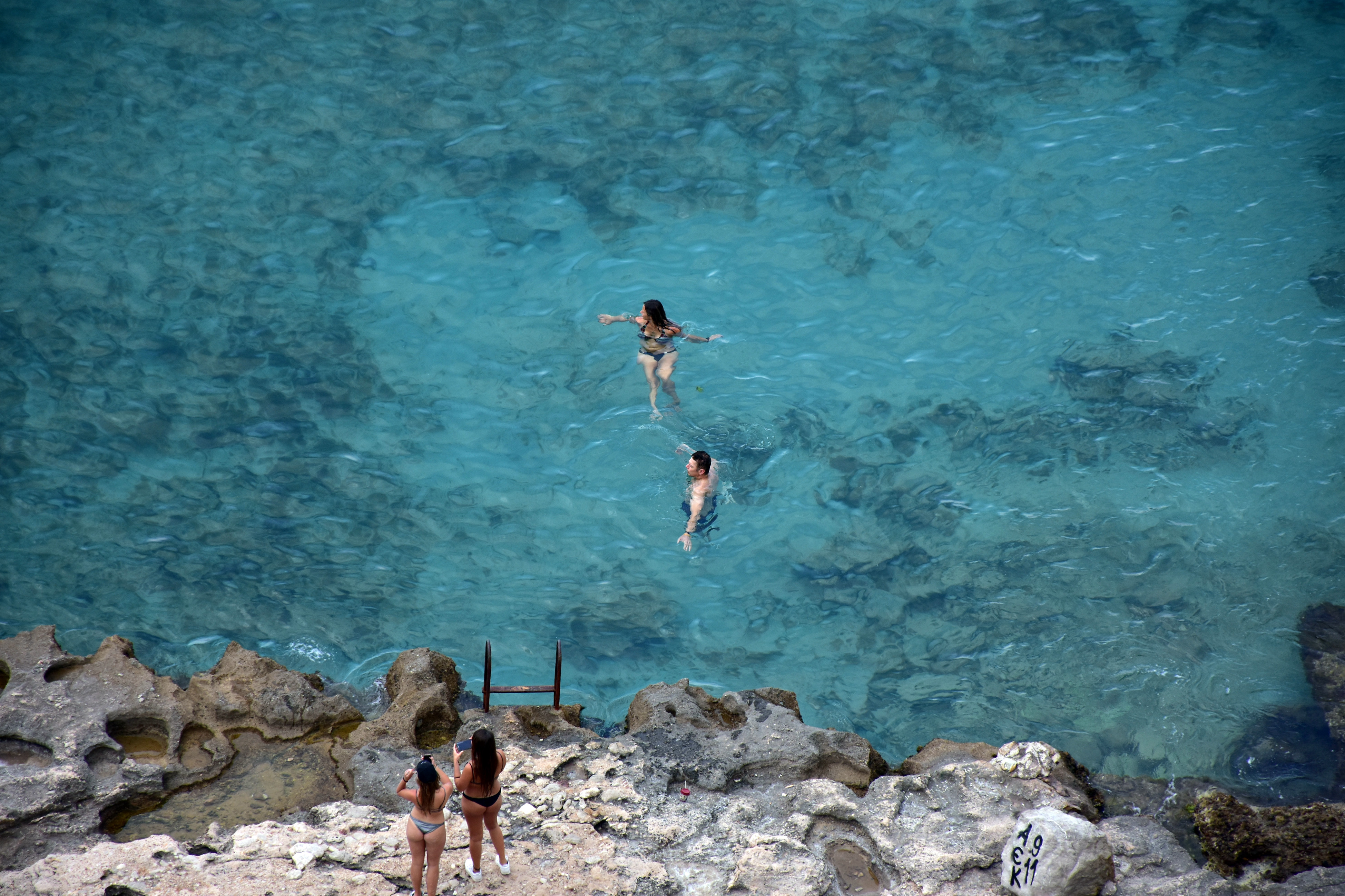 Εξαιρετικής ποιότητας τα νερά των ελληνικών θαλασσών σε ποσοστό 97%-3