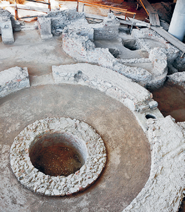 Μια αρχαία γειτονιά «ζωντανεύει»-1