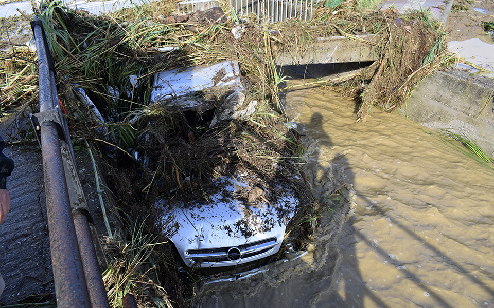Εντονα καιρικά φαινόμενα σε Αχαΐα και Αιτωλοακαρνανία – Απεγκλωβίστηκαν 1.000 άτομα από κέντρο διασκέδασης (Φωτογραφίες – βίντεο)-3
