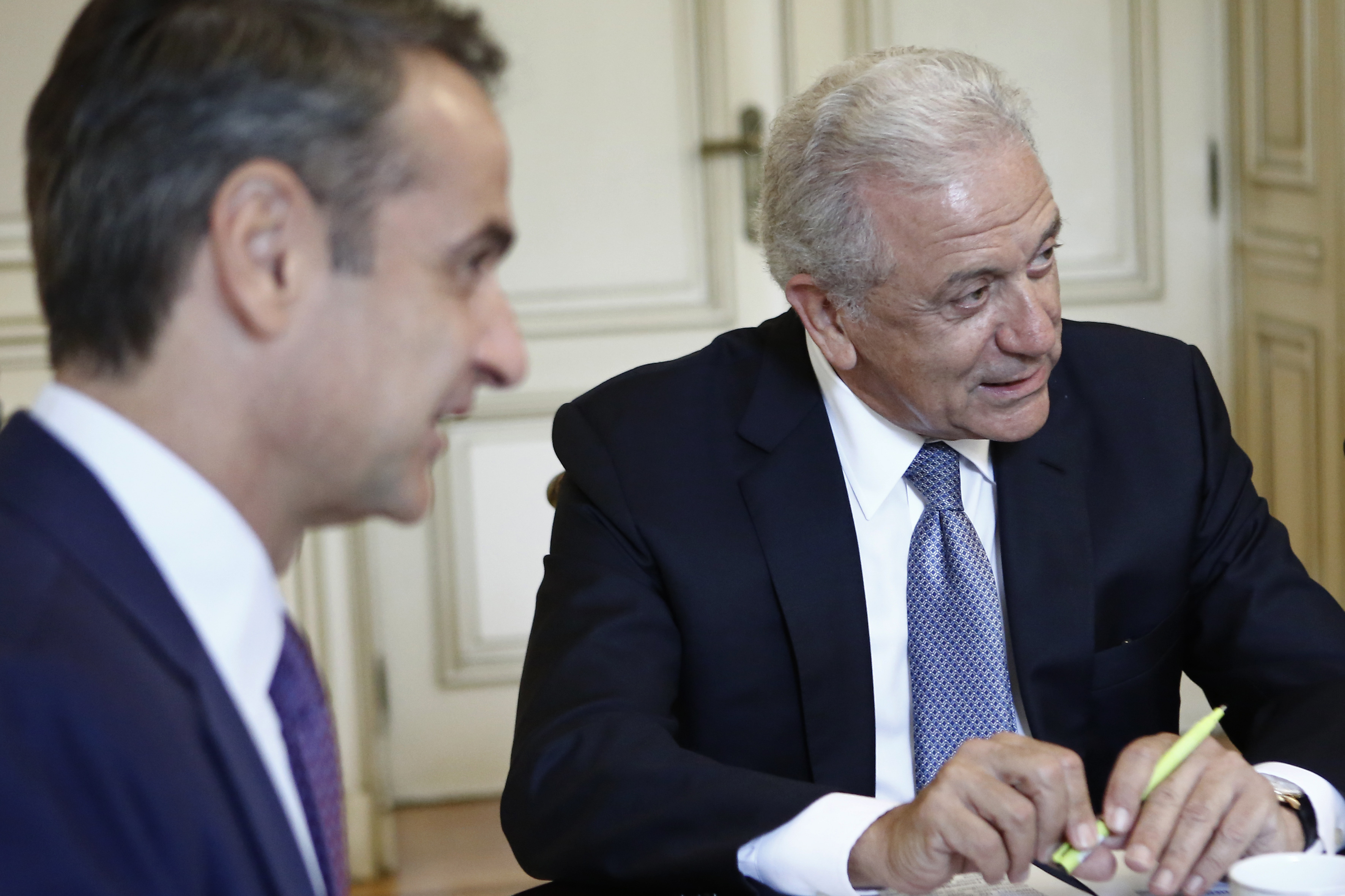 Οι έξι άμεσες δράσεις της κυβέρνησης για το μεταναστευτικό-1