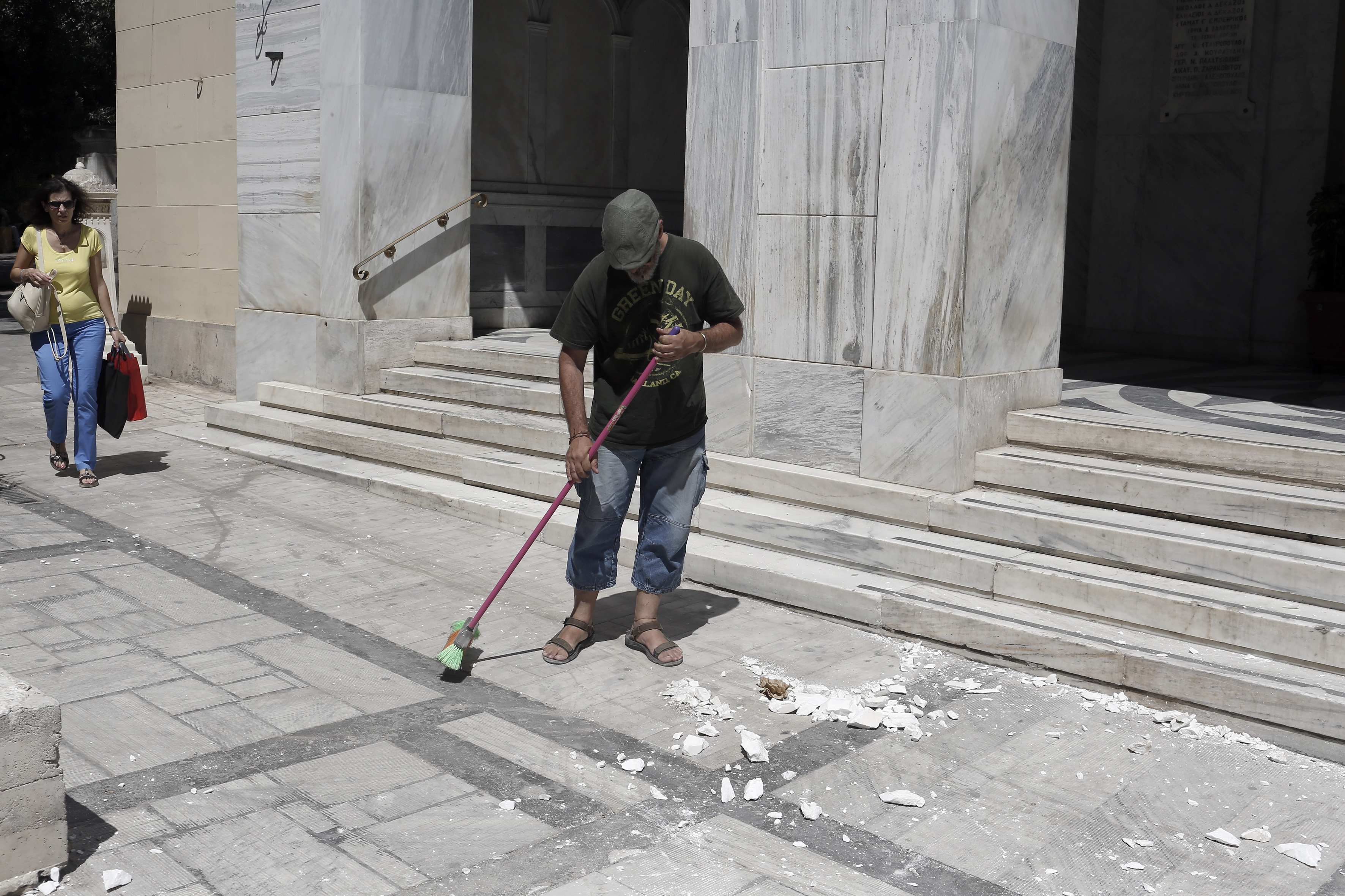 Φθίνουσα η πορεία της μετασεισμικής ακολουθίας – Οι οδηγίες των σεισμολόγων για τις επόμενες ημέρες μετά τα 5,1 Ρίχτερ-4