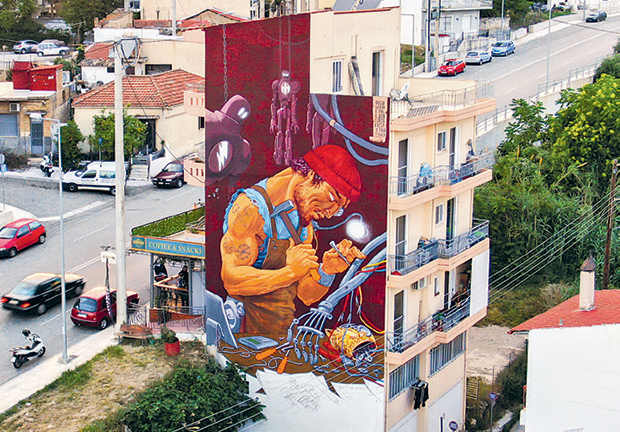 Οι περίφημες τοιχογραφίες της Πάτρας, ένας θεσμός που φέρνει αισιοδοξία στην πόλη-1