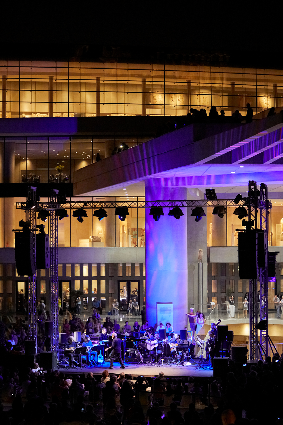 Αυγουστιάτικη πανσέληνος με μουσική στο Μουσείο Ακρόπολης-1