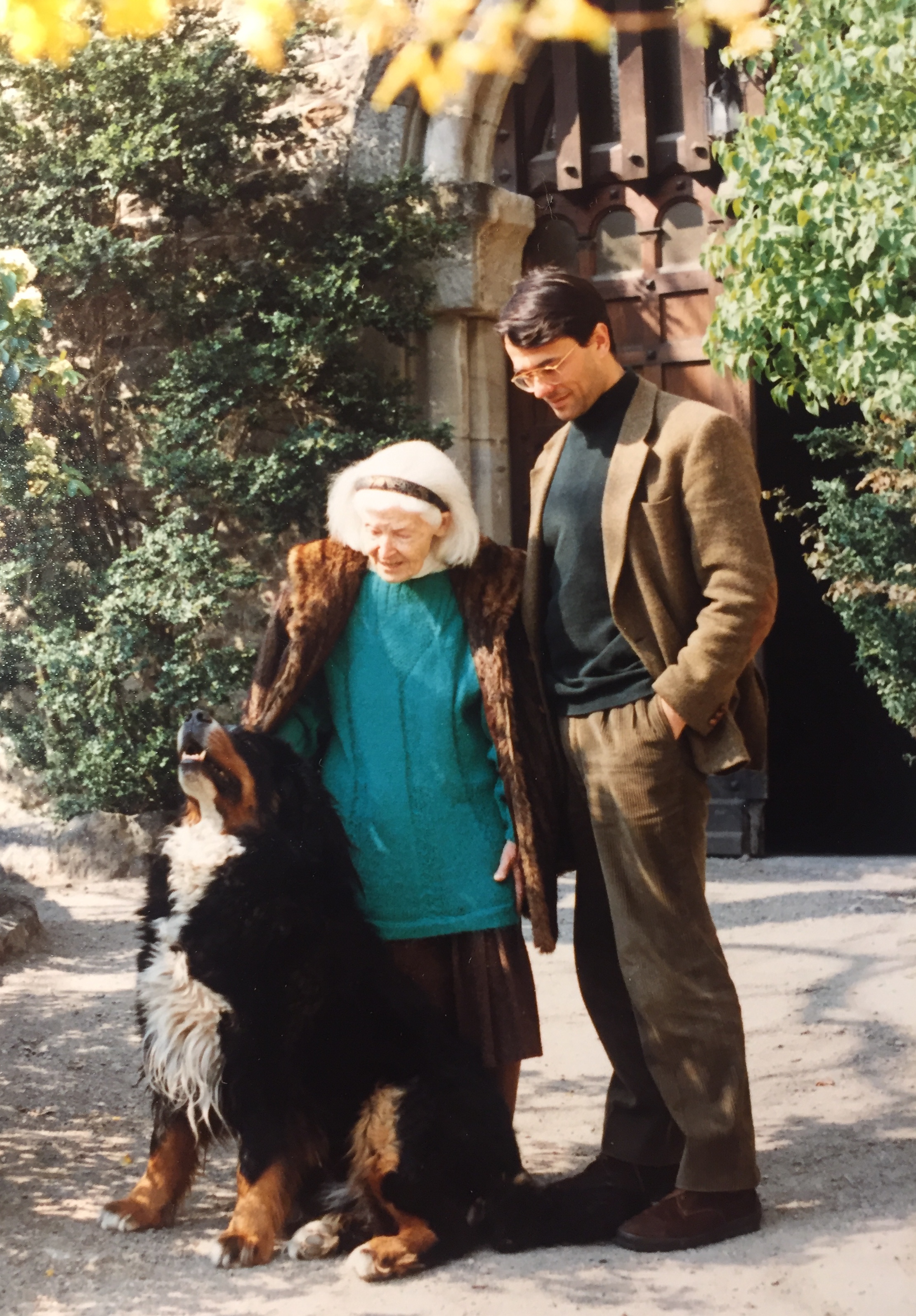 Εζρα Πάουντ στα ελληνικά, ένας άθλος-3