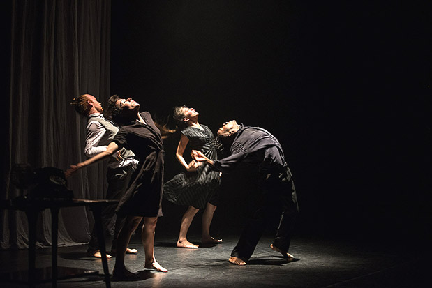 Oλοκληρώθηκε χθες το 25ο διεθνές φεστιβάλ χορού Καλαμάτας-2