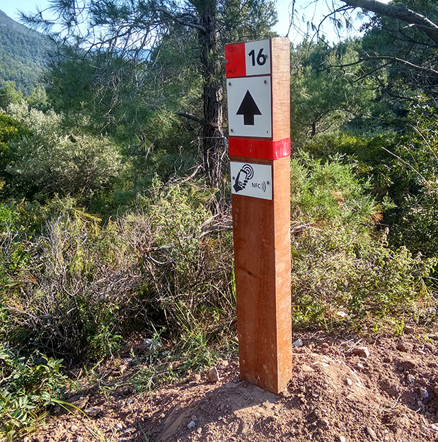 Πεζοπορώντας στη Σάμο-1