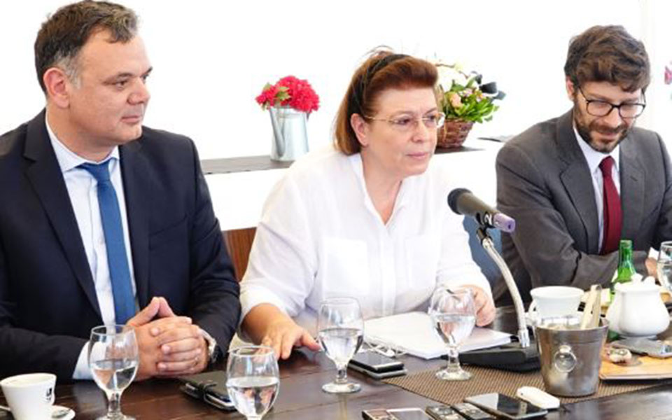 «Δεν έχω κάποιο μαγικό ραβδάκι»-1