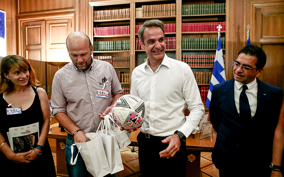 Στο Μέγαρο Μαξίμου η Εθνική Αστέγων (φωτογραφίες)-1