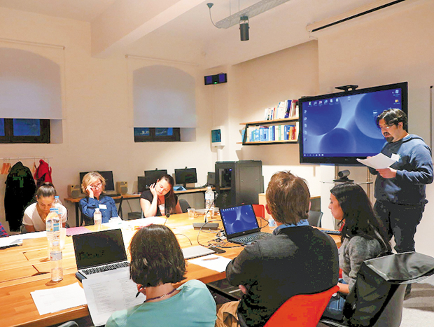 Γέφυρα επικοινωνίας η μελέτη της γλώσσας-1