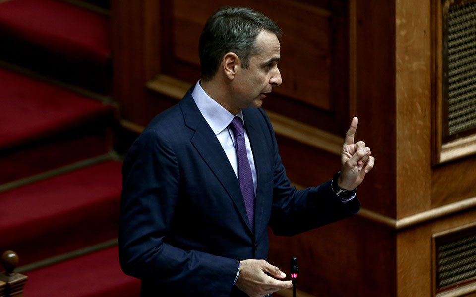 Ψηφίστηκε ύστερα από σφοδρή αντιπαράθεση το νομοσχέδιο για το επιτελικό κράτος-1