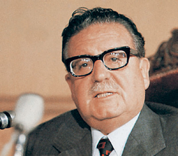 Ο στρατός ανατρέπει τον Αλιέντε-3