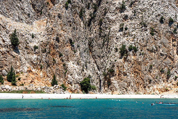 Σύμη: Ισχυρό Brand Name-1