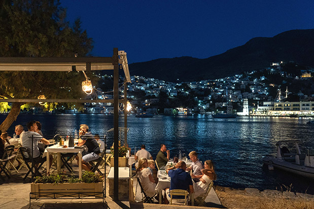 Σύμη: Ισχυρό Brand Name-5