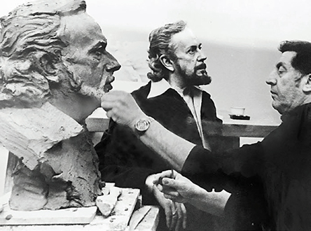 Μνήμες Μονεμβασιάς σε μια διεθνή έκδοση με δεκάδες φωτογραφίες-1