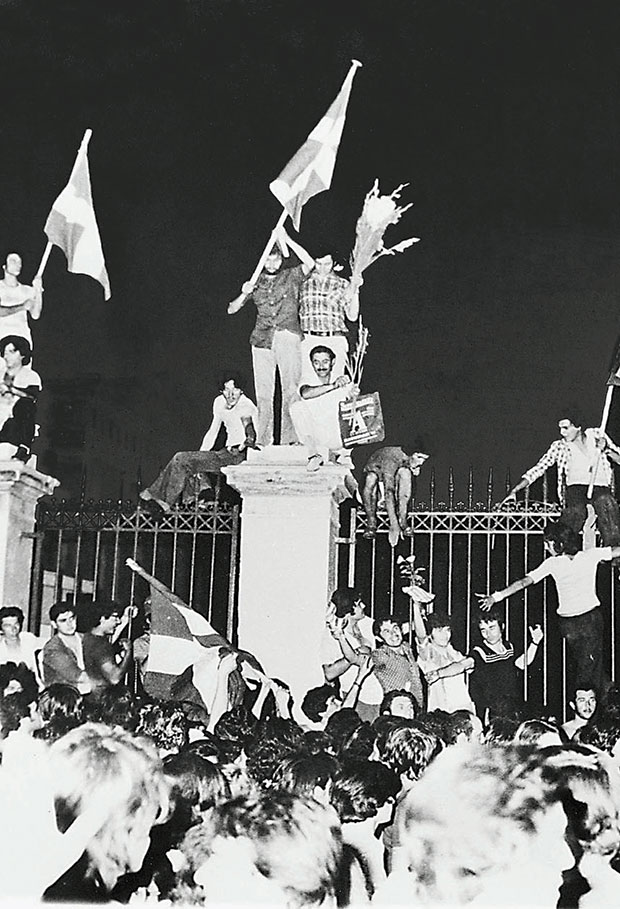 Η εξέγερση των φοιτητών στο Πολυτεχνείο-1