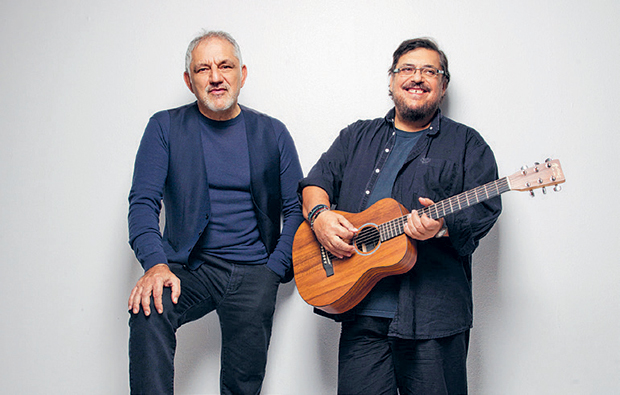 Λαυρέντης Μαχαιρίτσας: «Δεν έχω φτιάξει τον ουρανό με τ’ άστρα…»-4