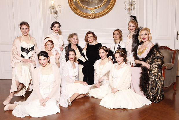 «Κι από Σμύρνη… Σαλονίκη» της Μιμής Ντενίση-1