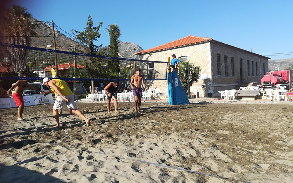 Ο «βασιλιάς των κορτς» στο Κάστρο του Οιτύλου-2