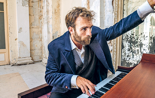 Ο 1900 μεγαλώνει στην Ομόνοια-1