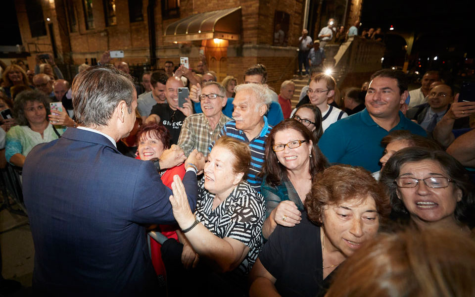 Ομιλία Μητσοτάκη σε ομογενείς: Το 2023 θα ψηφίσετε στον τόπο διαμονής σας-2