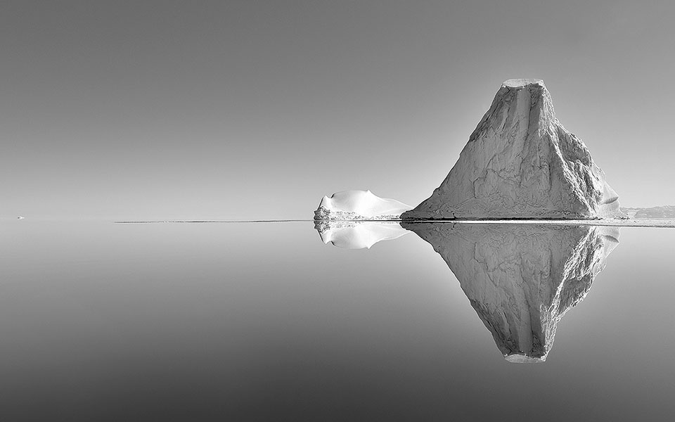 Ανάμεσα σε παγόβουνα-2