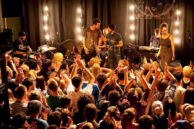 Μάντσεστερ by locals-1