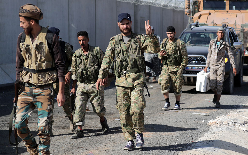 «Πάνω από 190.000 οι εκτοπισμένοι» από την τουρκική εισβολή στη Συρία-2