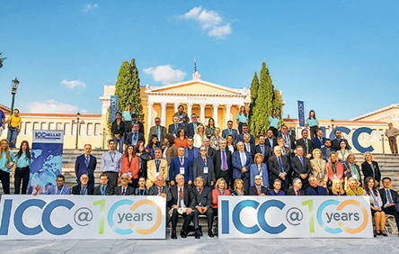 Το Διεθνές Εμπορικό Επιμελητήριο βράβευσε τον Λουκά Παπαδήμο-1