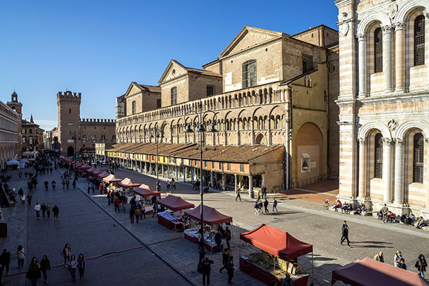 Φεράρα: Αναγεννησιακό διαμάντι-1