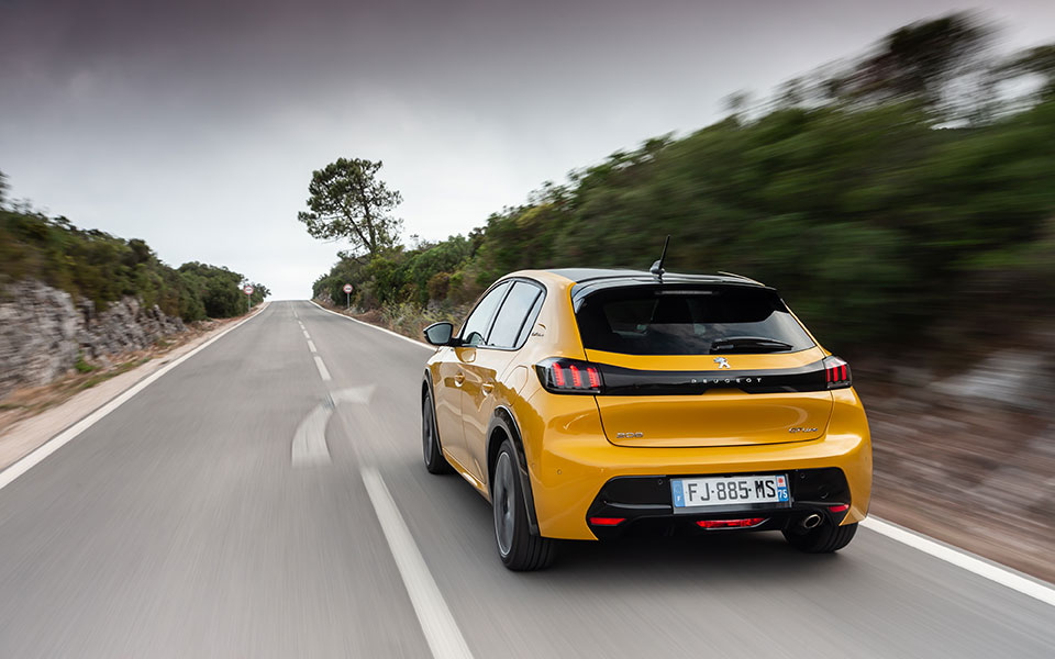 Νέο Peugeot 208: Τραβάει το βλέμμα με το «καλημέρα»-1