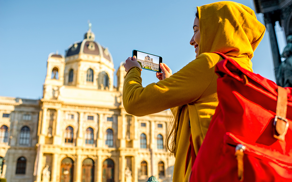 Και ο πολιτισμός έχει… Facebook-2