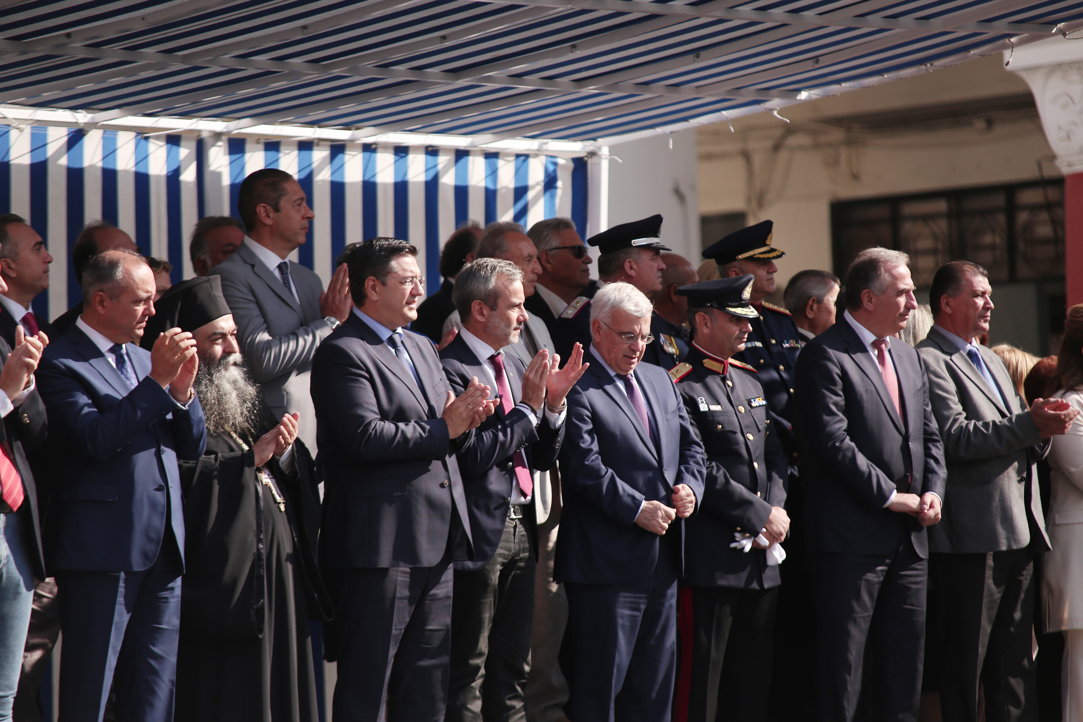 Θεσσαλονίκη: Με καλό καιρό η μαθητική παρέλαση για την 28η Οκτωβρίου (φωτογραφίες)-3