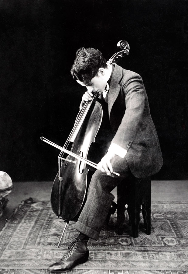 Ο άγνωστος μουσικός Σαρλό-1