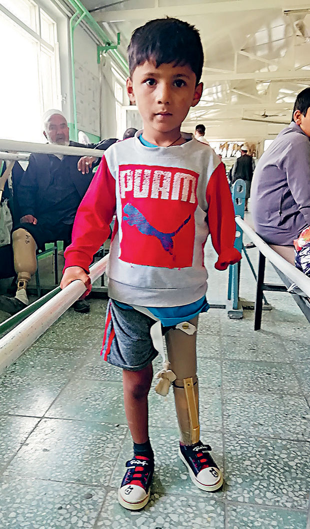 Επιβιώνοντας χωρίς ελπίδα στην κόλαση του Αφγανιστάν-1