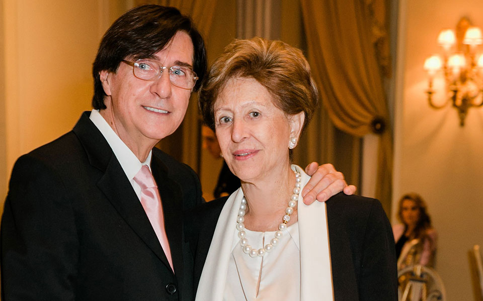 Μια λαμπρή επίδειξη μόδας έγινε στην Αθήνα για οικονομική ενίσχυση του Ιδρύματος Θεοχαράκη-3