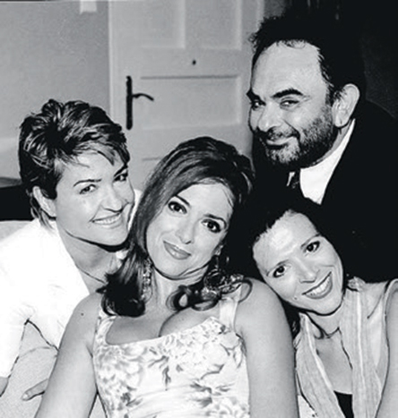 Κατιάνα Μπαλανίκα: «Το θέατρο είναι δύσκολο, θέλει αλήθεια»-3