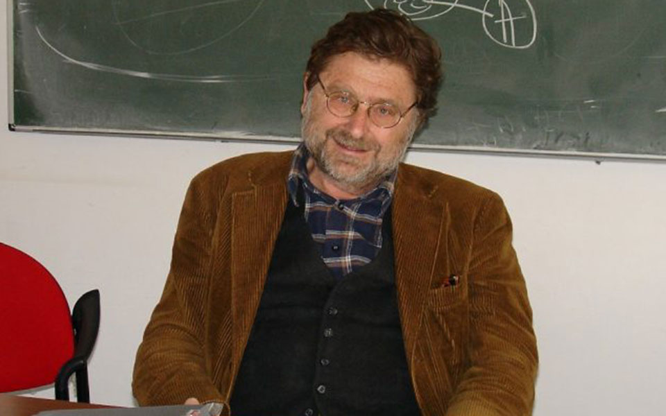 Μ. Μαζάουερ, Στ. Καλύβας, Ν. Μουζέλης και Κ. Τσουκαλάς στην Επιτροπή για τα 200 χρόνια από την Επανάσταση του ’21-3